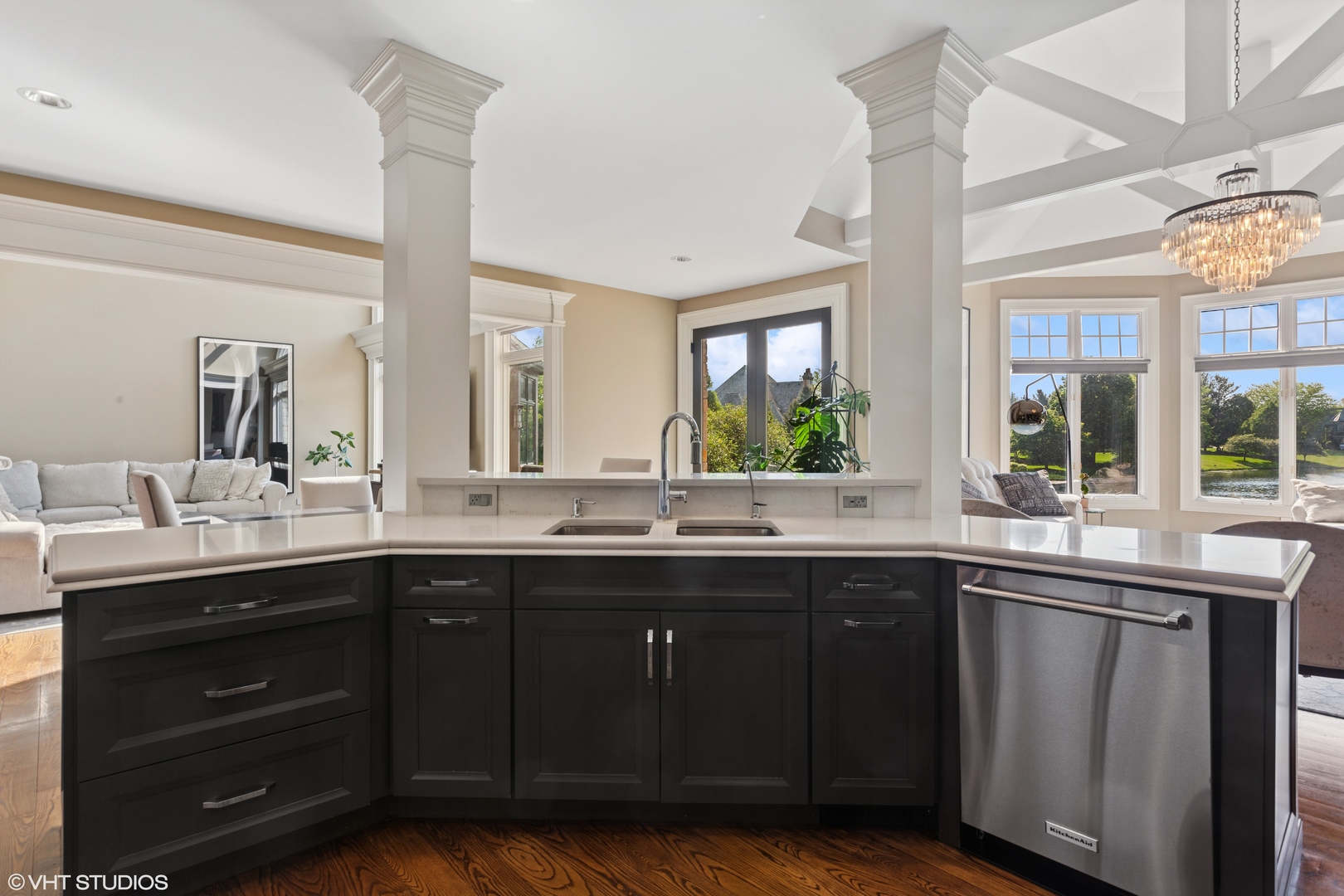 5N195 Dover Hill Road, St. Charles, IL 60175