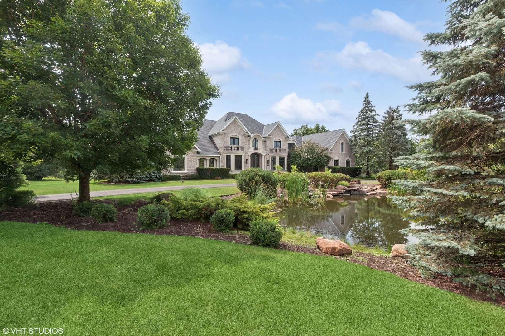 5N195 Dover Hill Road, St. Charles, IL 60175