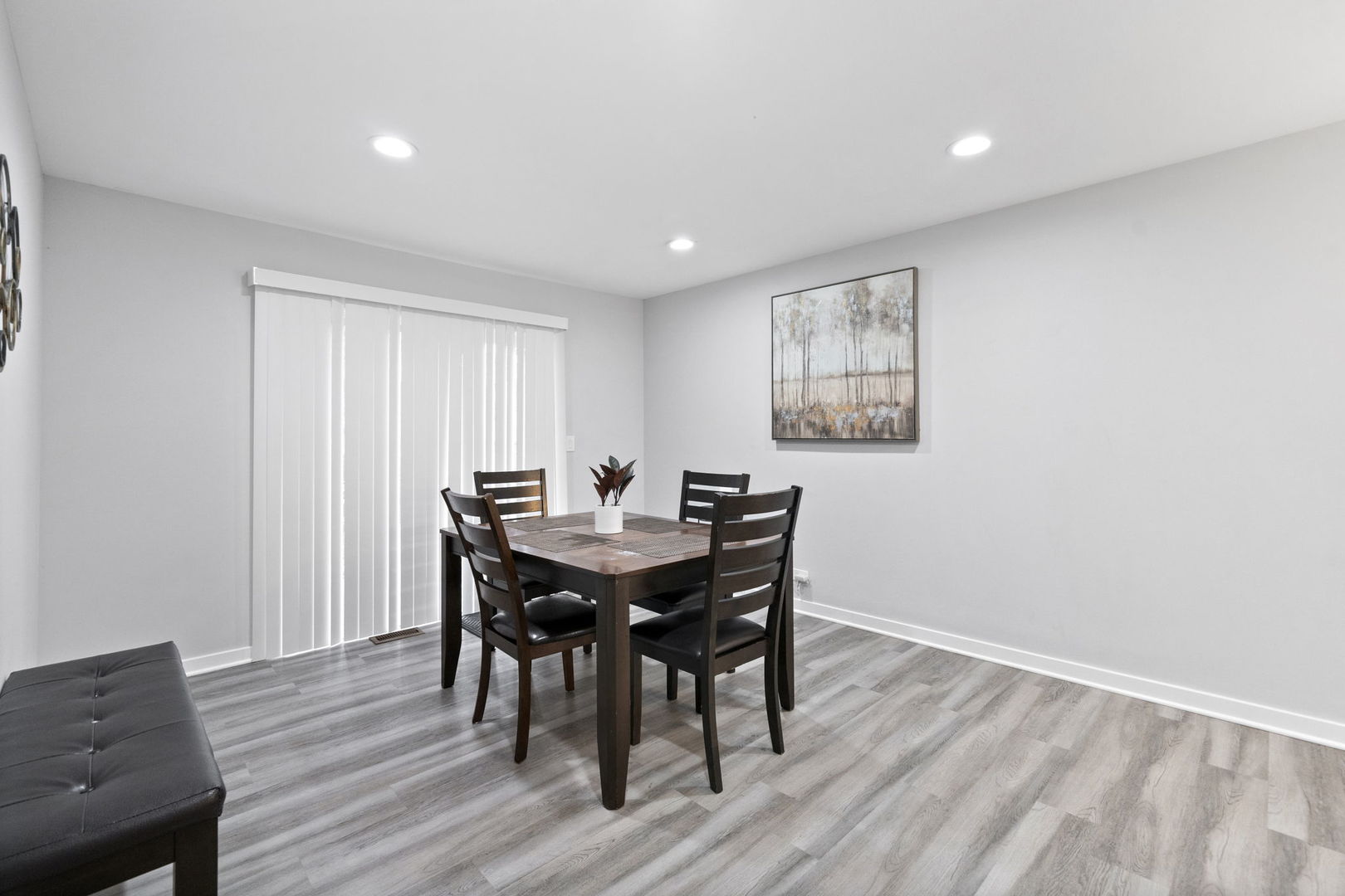 325 W Central Avenue, Lombard, IL 60148