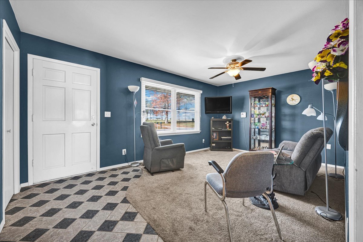 305 N Church Street, Carlock, IL 61725