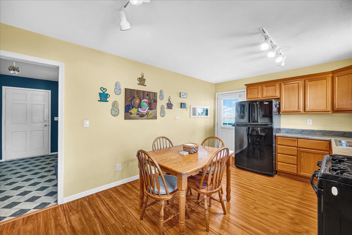 305 N Church Street, Carlock, IL 61725