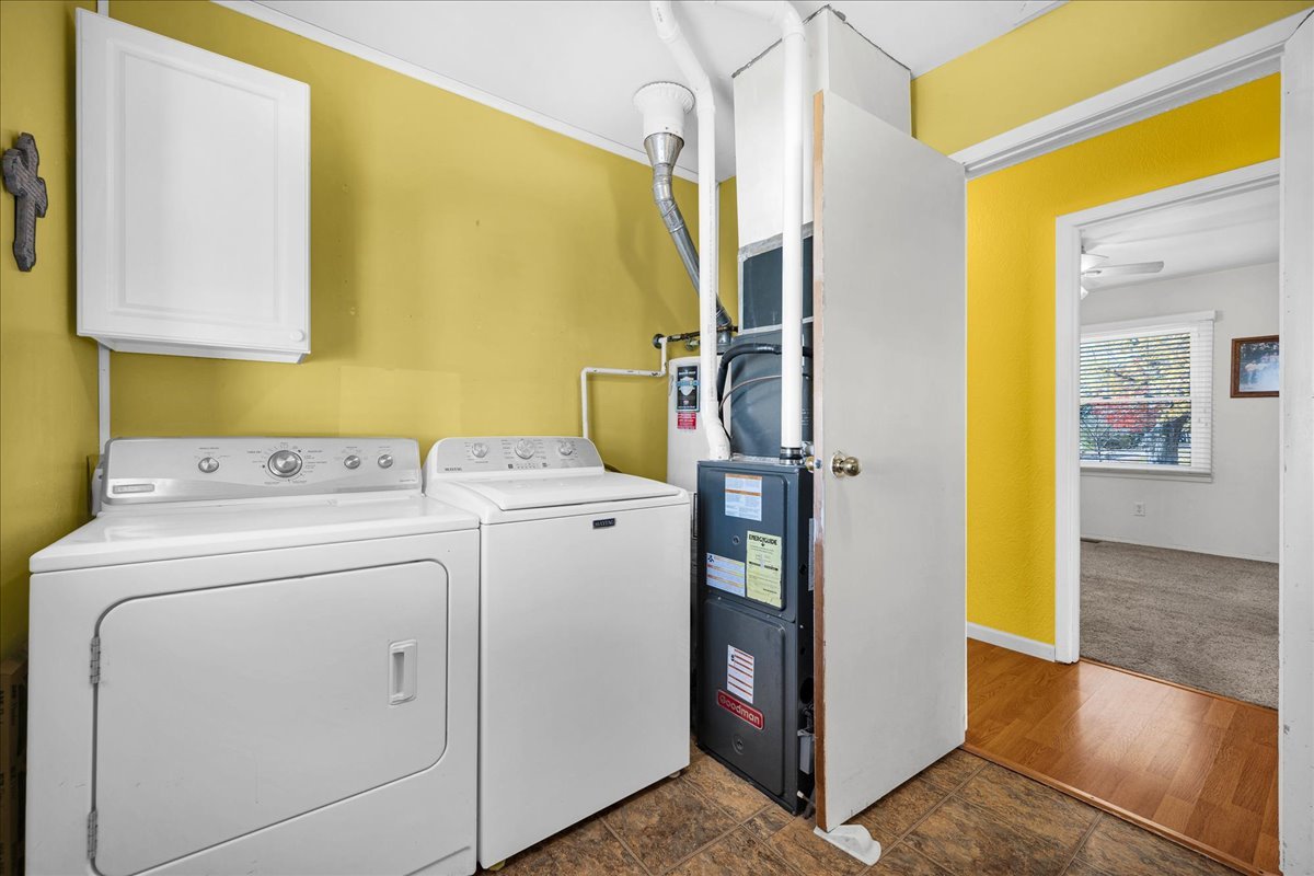 305 N Church Street, Carlock, IL 61725