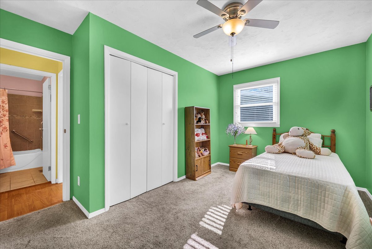 305 N Church Street, Carlock, IL 61725