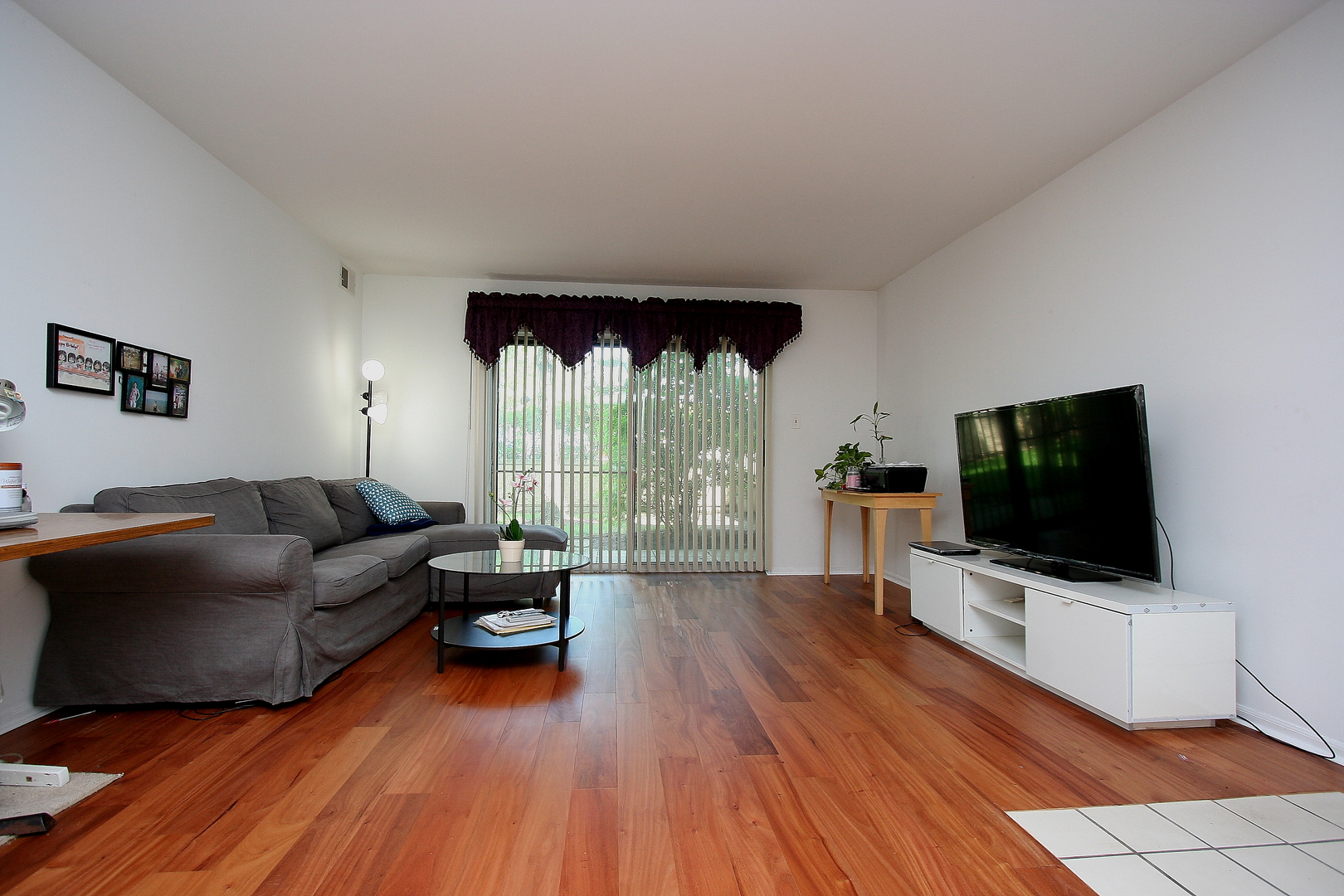 6143 Knollwood Road #106, Willowbrook, IL 60527