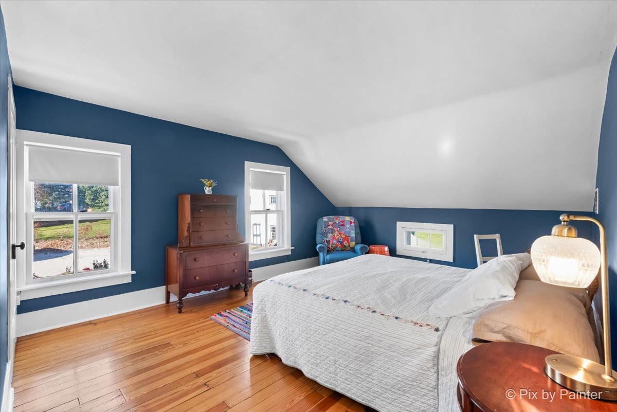 3N369 Lafox Road, St. Charles, IL 60175