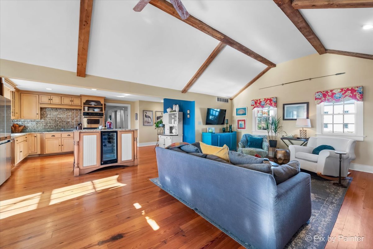 3N369 Lafox Road, St. Charles, IL 60175