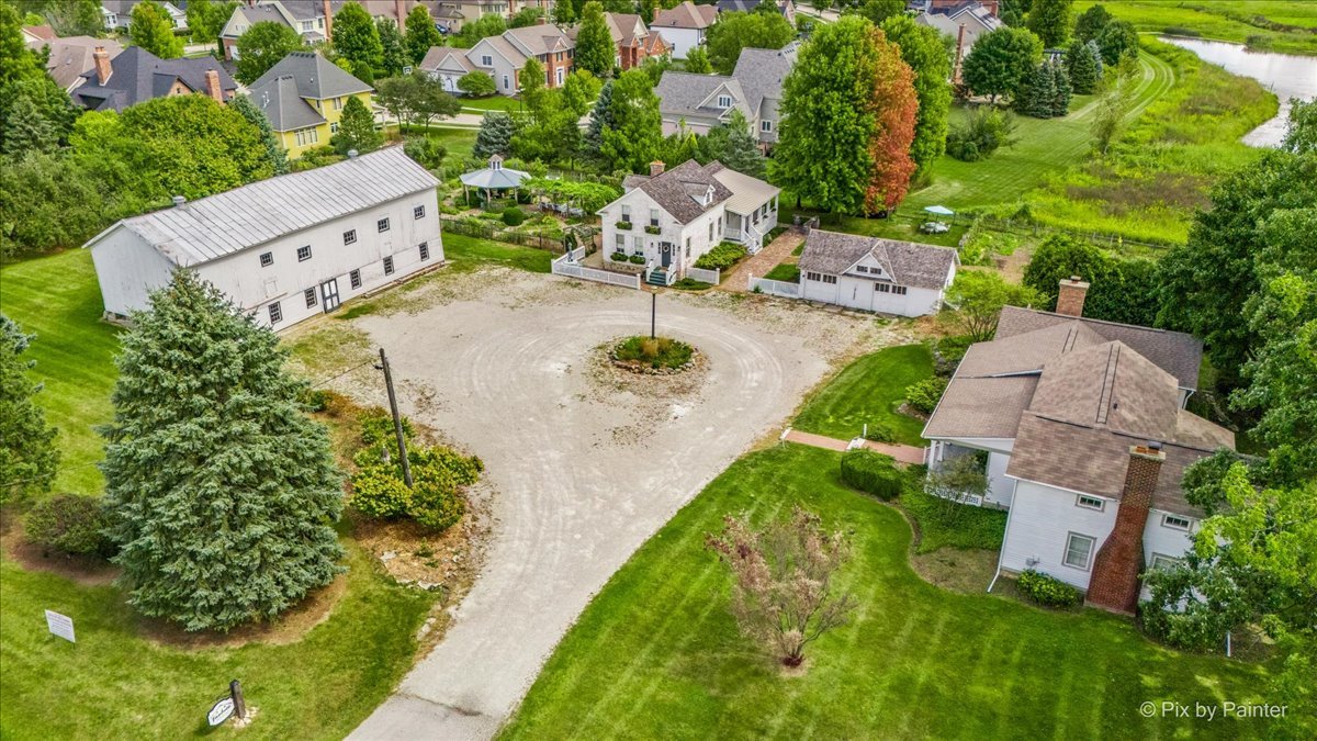 3N369 Lafox Road, St. Charles, IL 60175