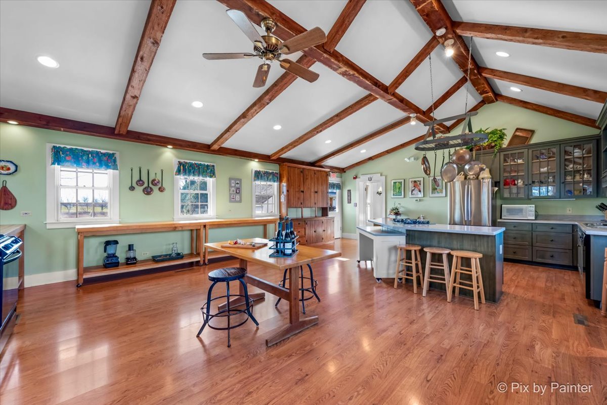 3N369 Lafox Road, St. Charles, IL 60175