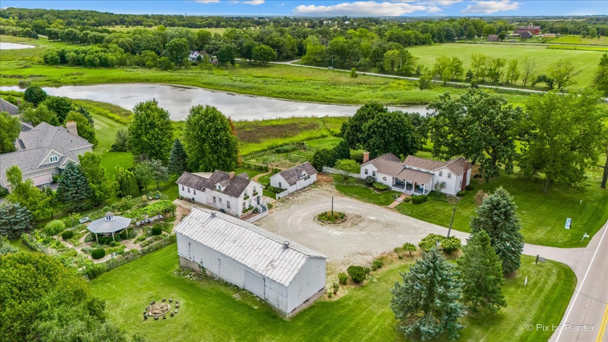 3N369 Lafox Road, St. Charles, IL 60175