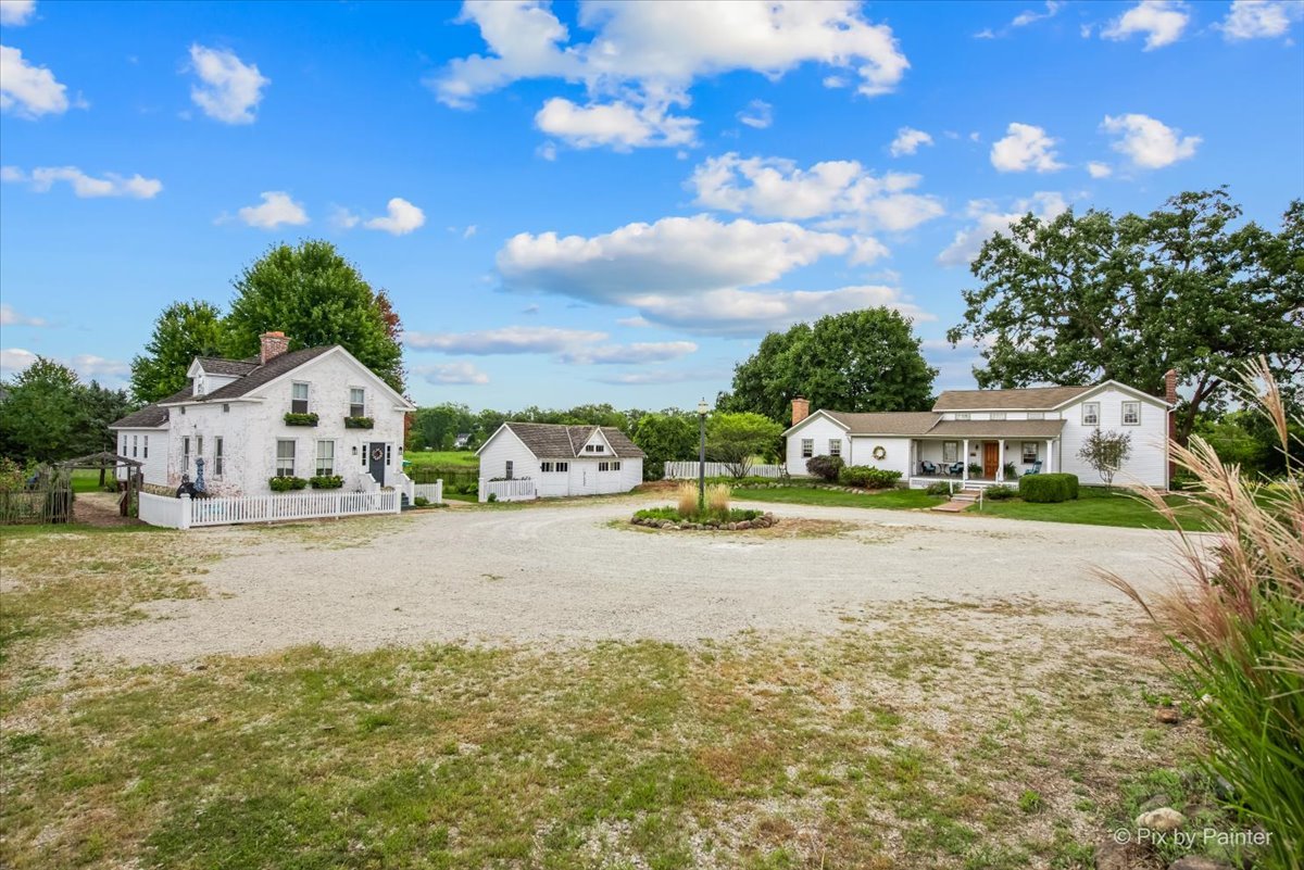 3N369 Lafox Road, St. Charles, IL 60175