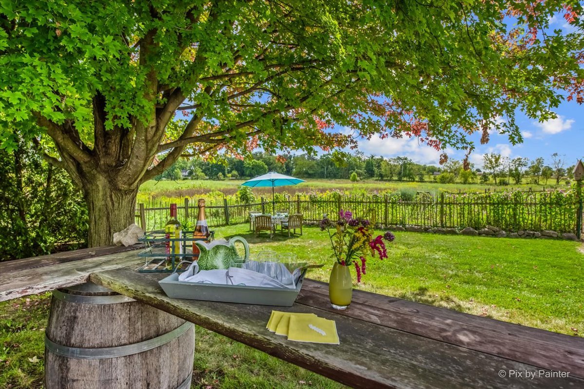 3N369 Lafox Road, St. Charles, IL 60175