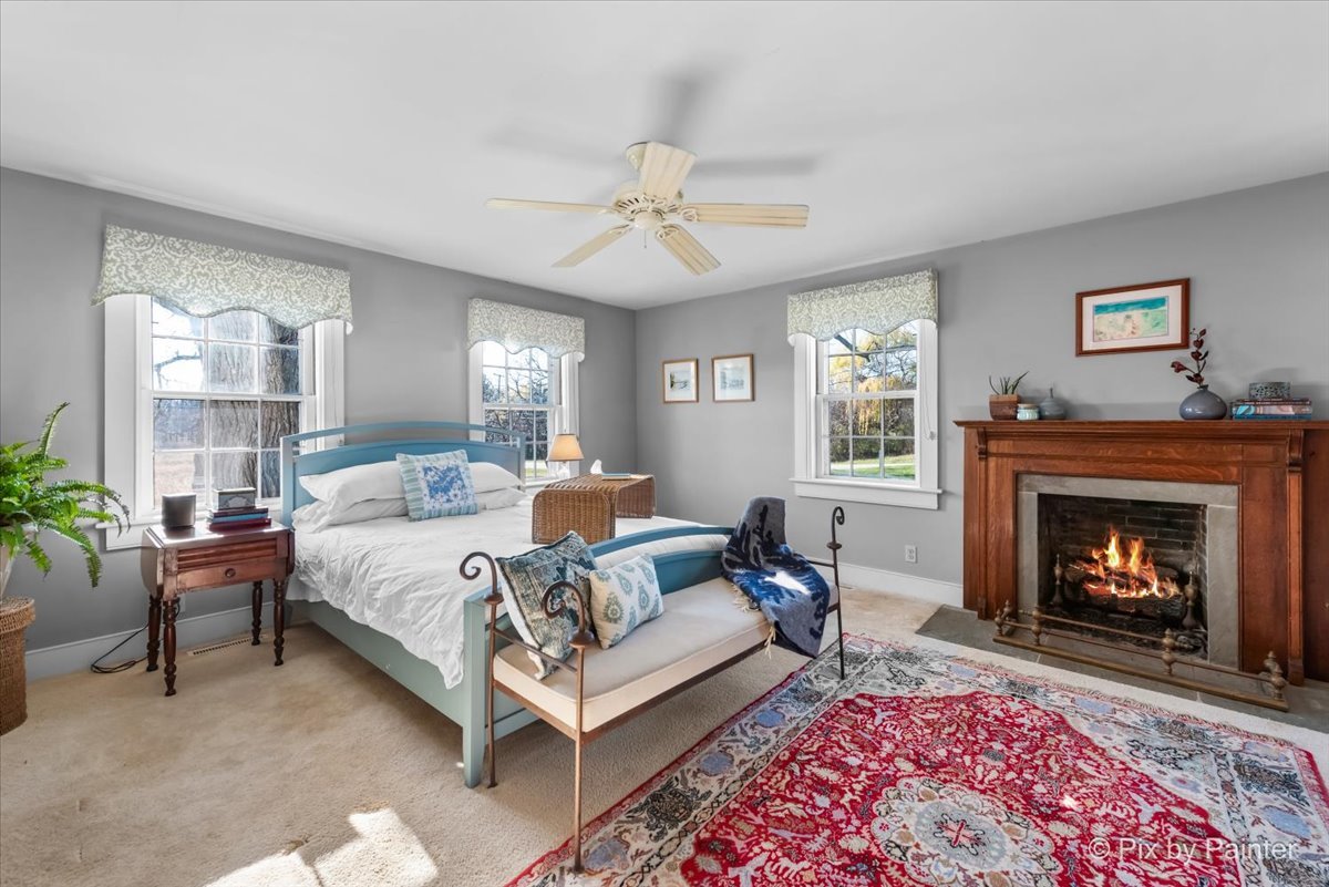 3N369 Lafox Road, St. Charles, IL 60175