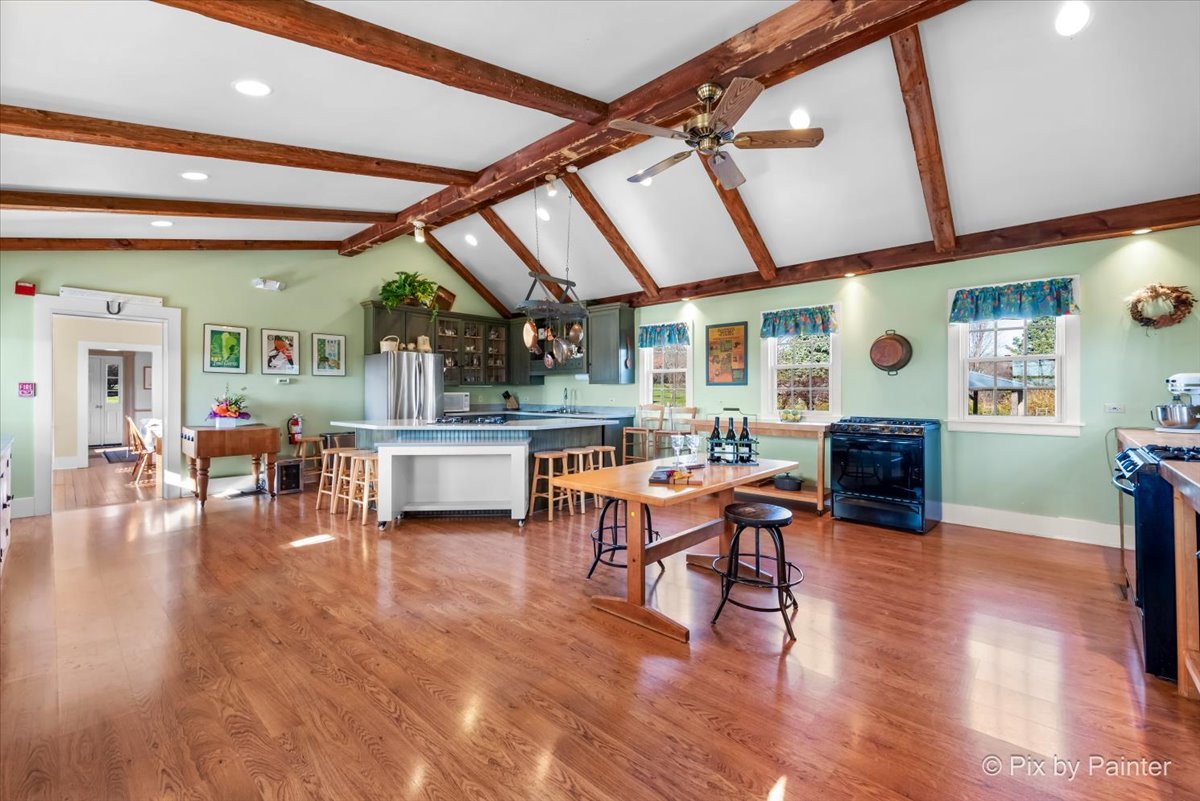 3N369 Lafox Road, St. Charles, IL 60175