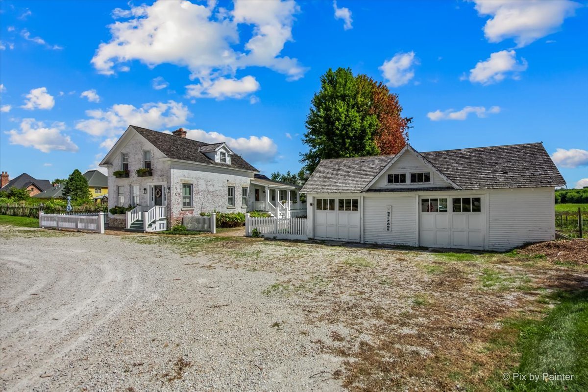 3N369 Lafox Road, St. Charles, IL 60175