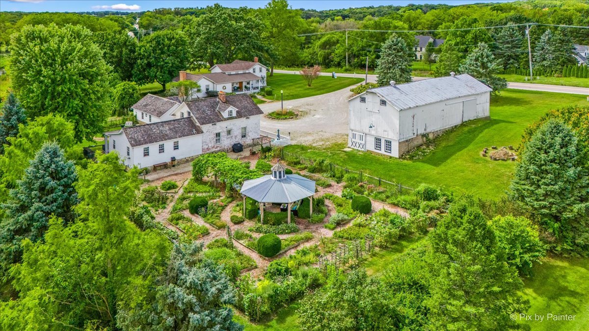 3N369 Lafox Road, St. Charles, IL 60175