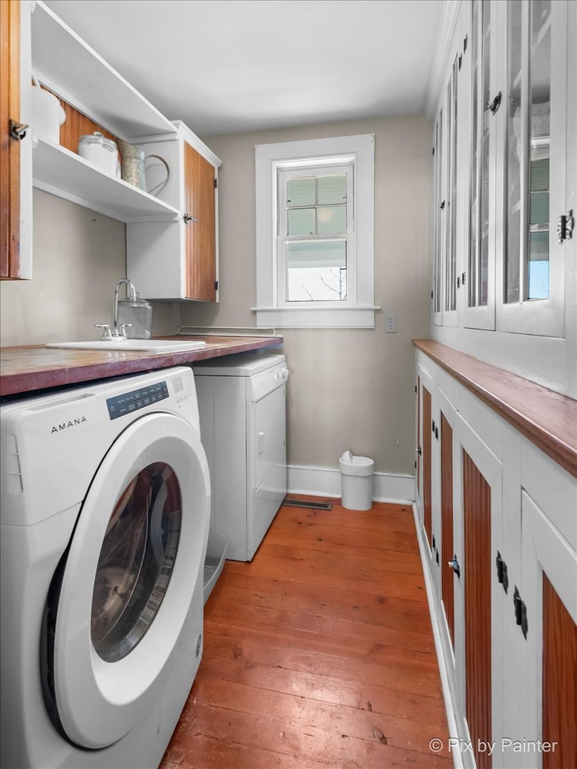 3N369 Lafox Road, St. Charles, IL 60175