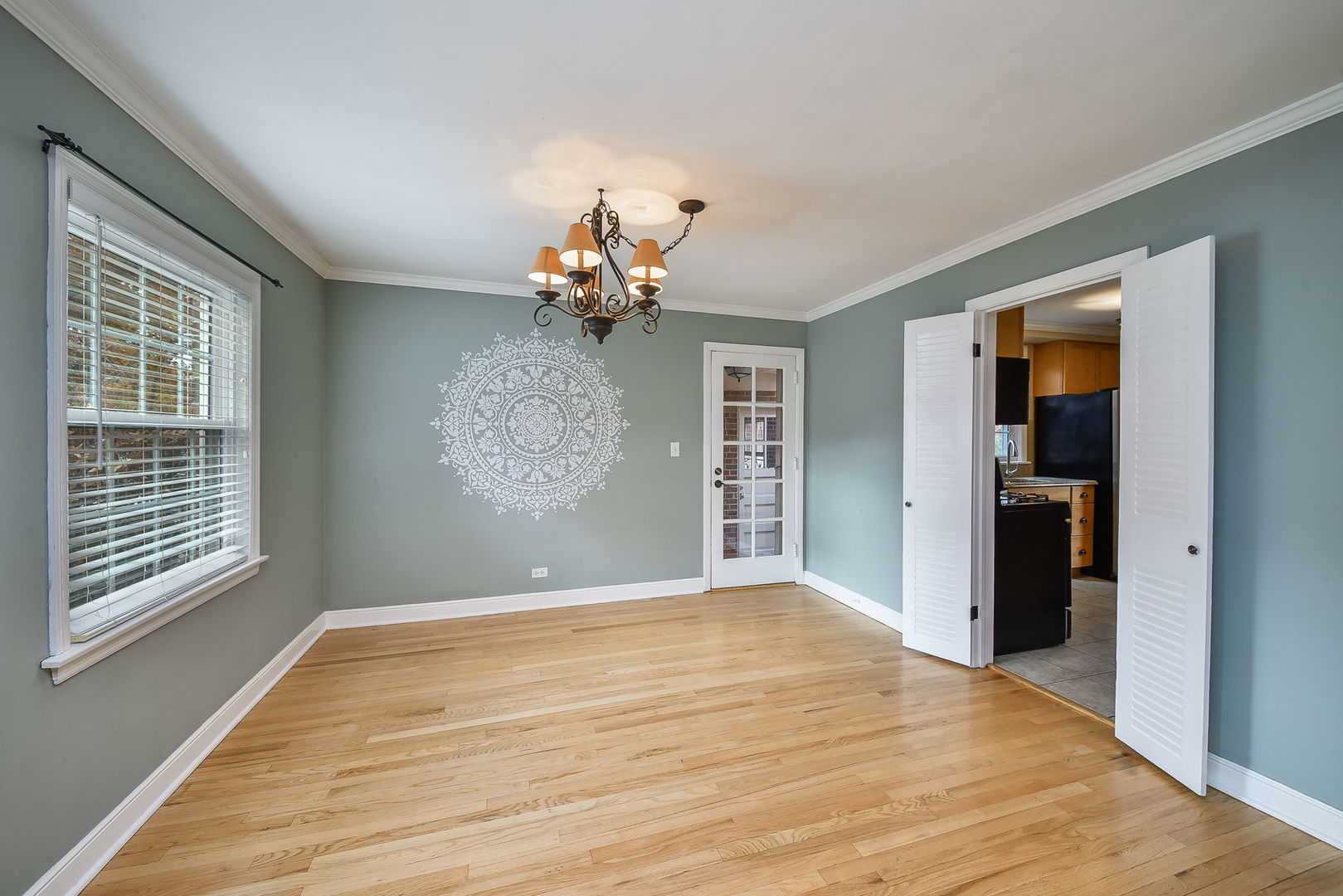 Glen Ellyn, IL 60137