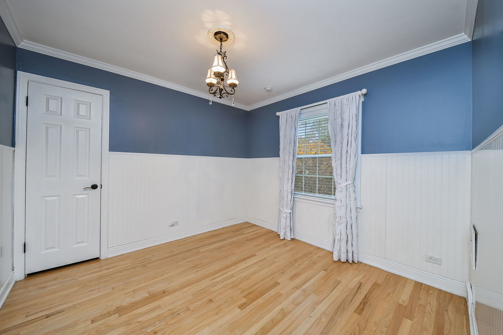 Glen Ellyn, IL 60137