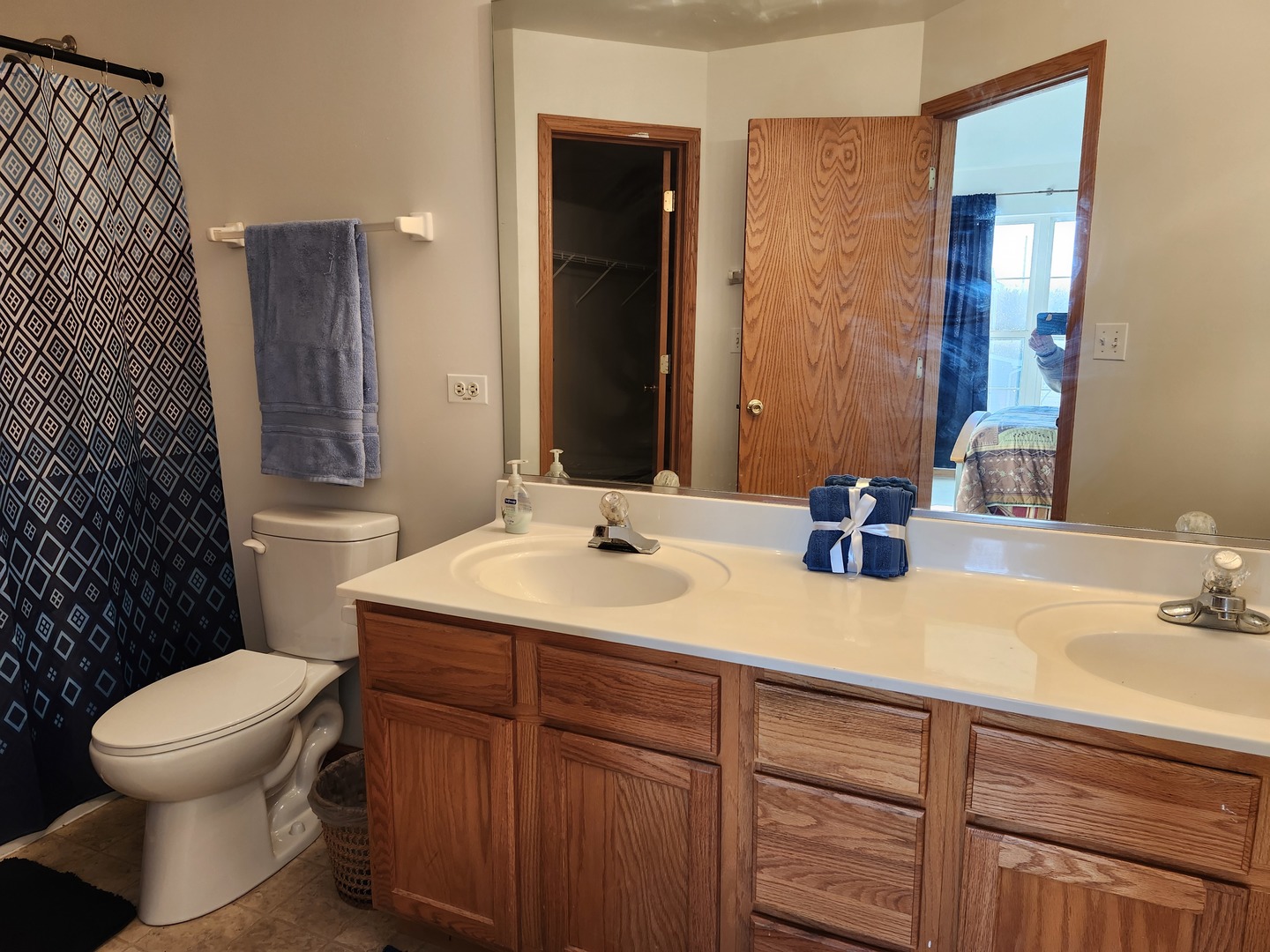 16212 Golfview Drive, Lockport, IL 60441