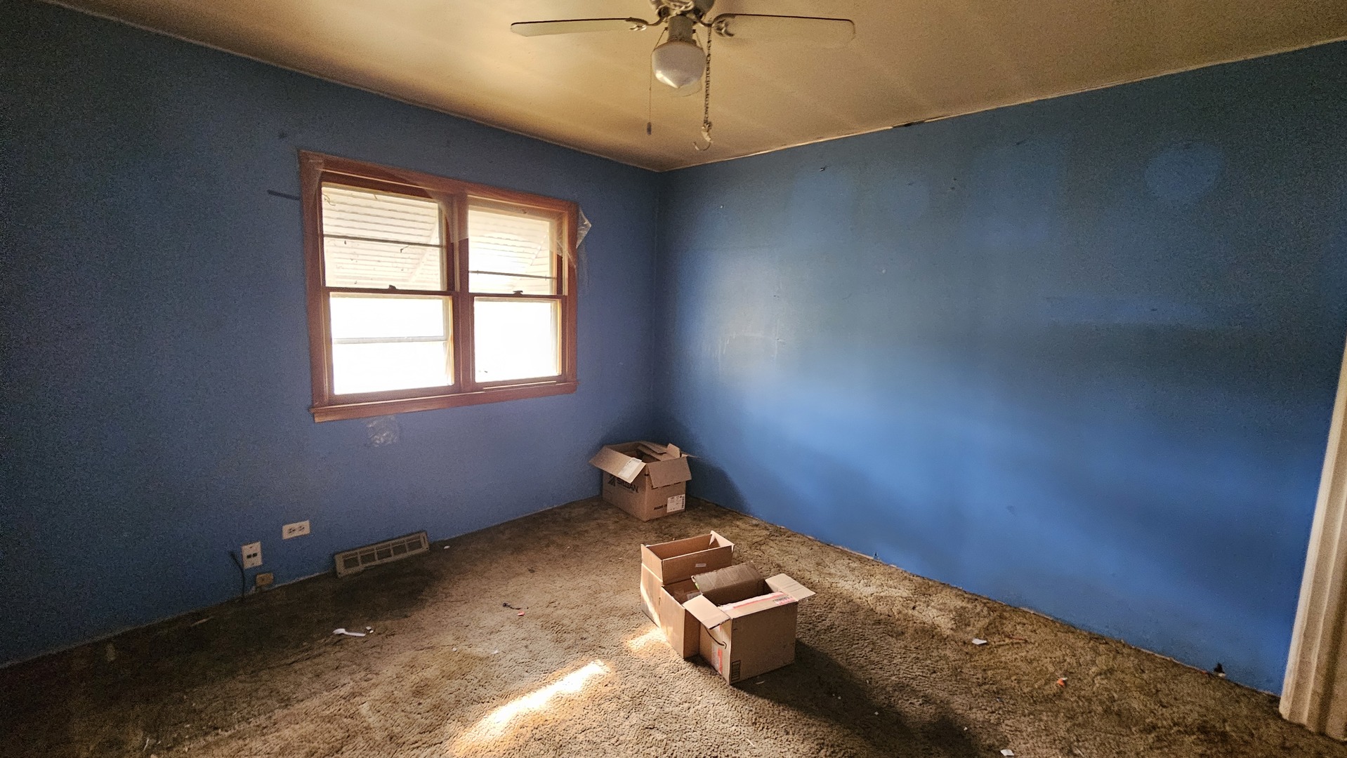 54 Hillcrest Avenue, Fox Lake, IL 60020