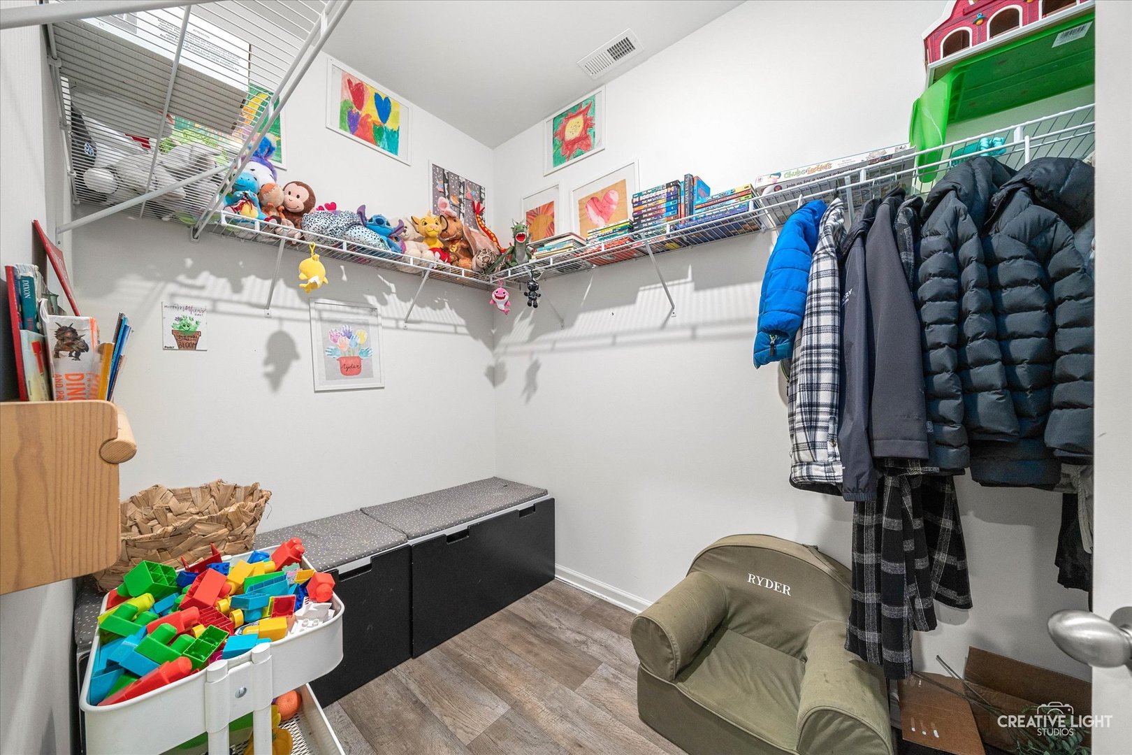 2721 Berrywood Lane, Yorkville, IL 60560