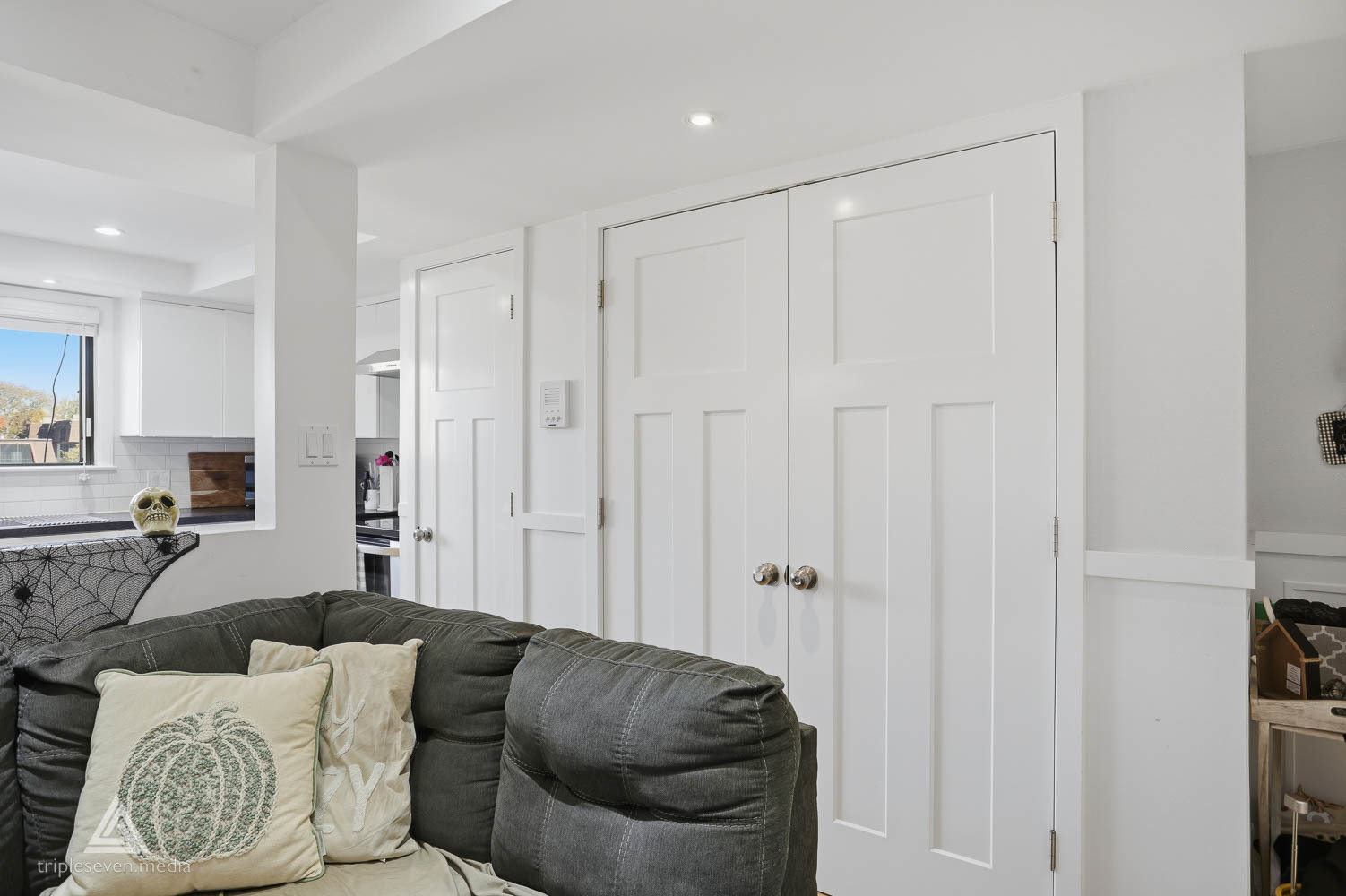 9180 South Road #D, Palos Hills, IL 60465