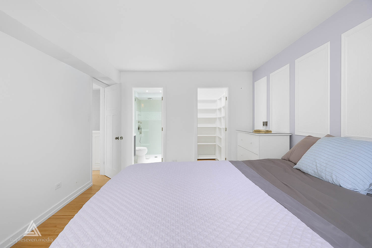 9180 South Road #D, Palos Hills, IL 60465