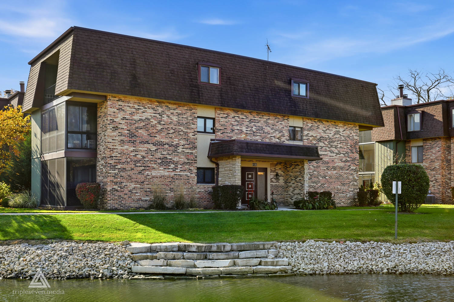 9180 South Road #D, Palos Hills, IL 60465