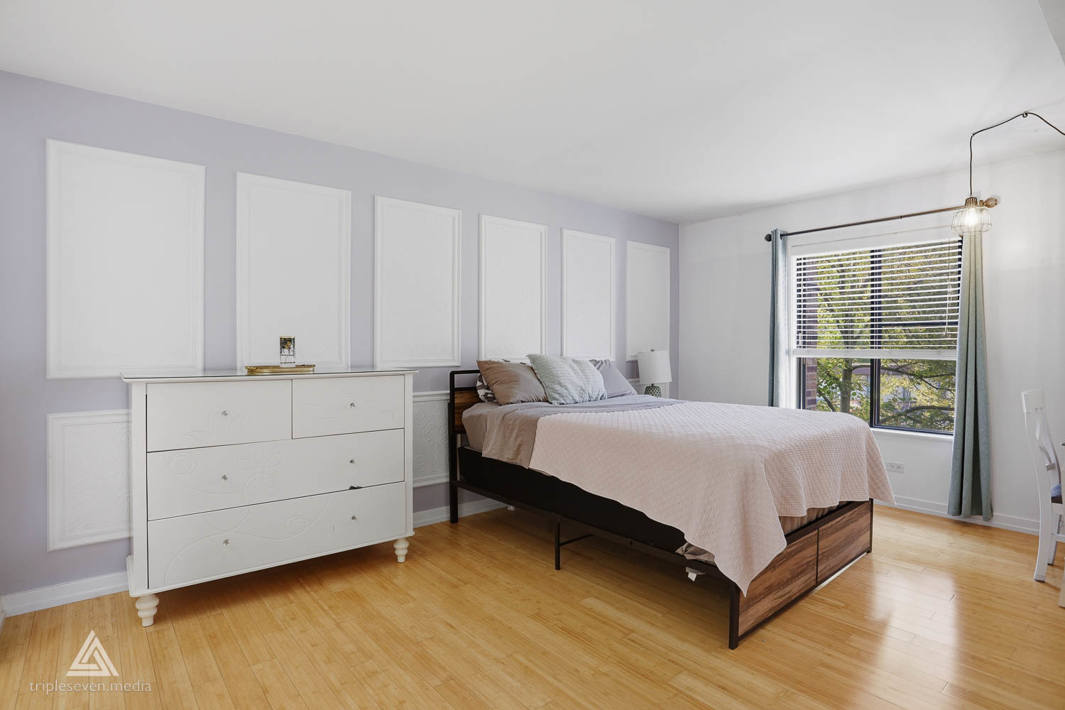 9180 South Road #D, Palos Hills, IL 60465