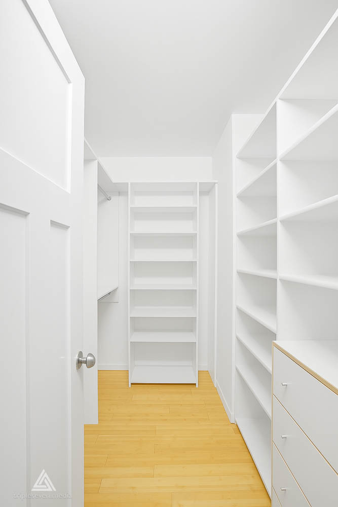 9180 South Road #D, Palos Hills, IL 60465