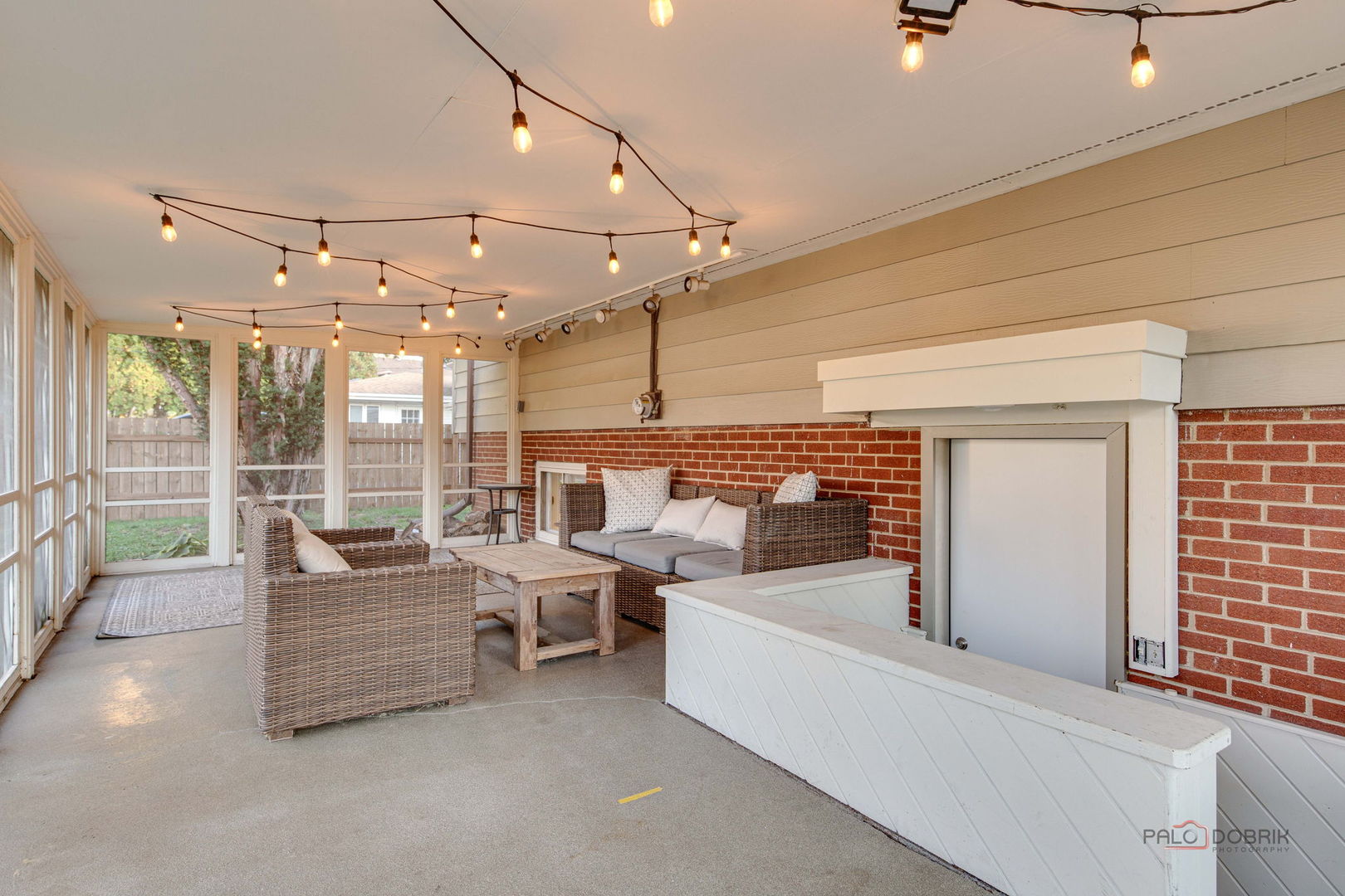 512 Lisa Road, West Dundee, IL 60118