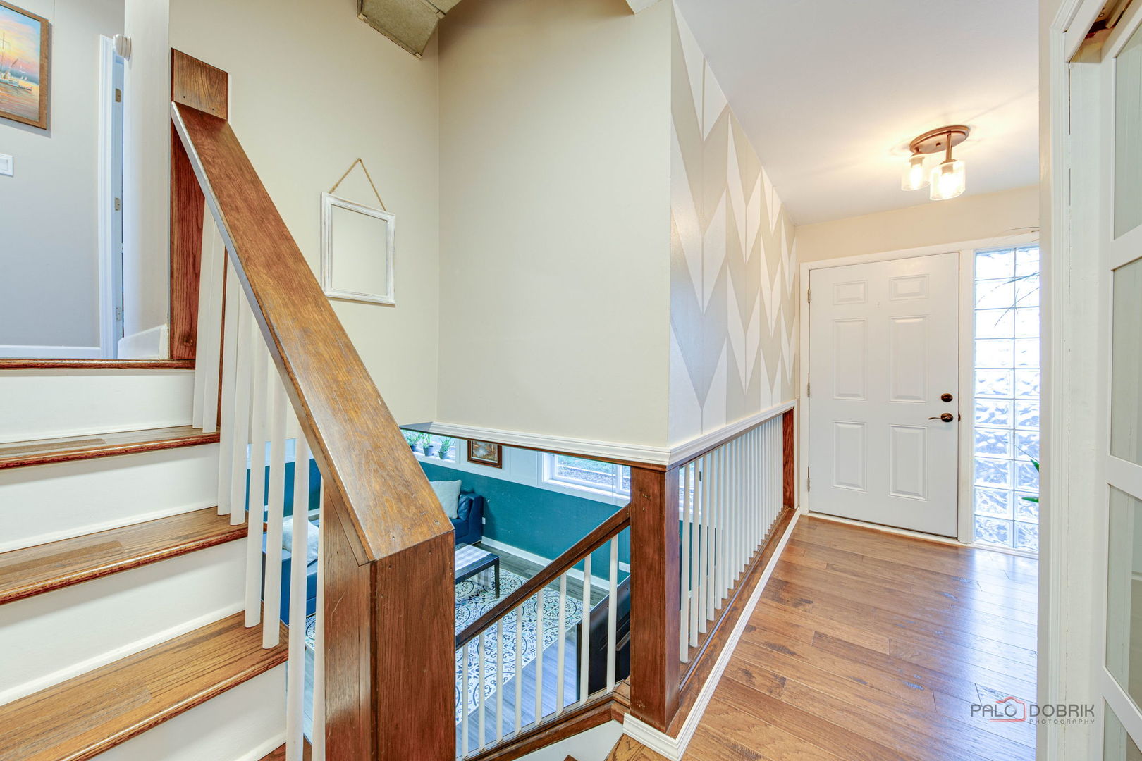 512 Lisa Road, West Dundee, IL 60118