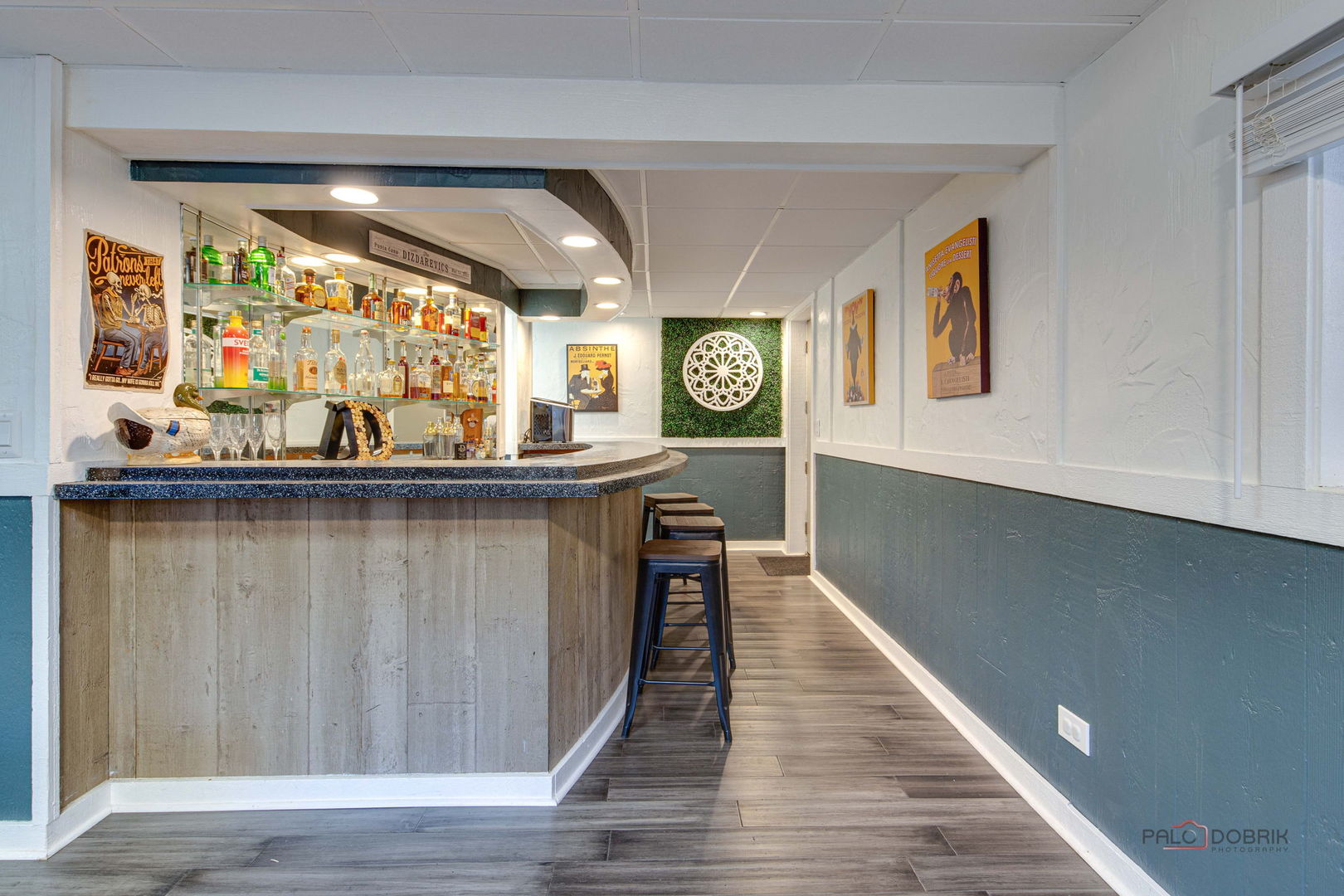 512 Lisa Road, West Dundee, IL 60118