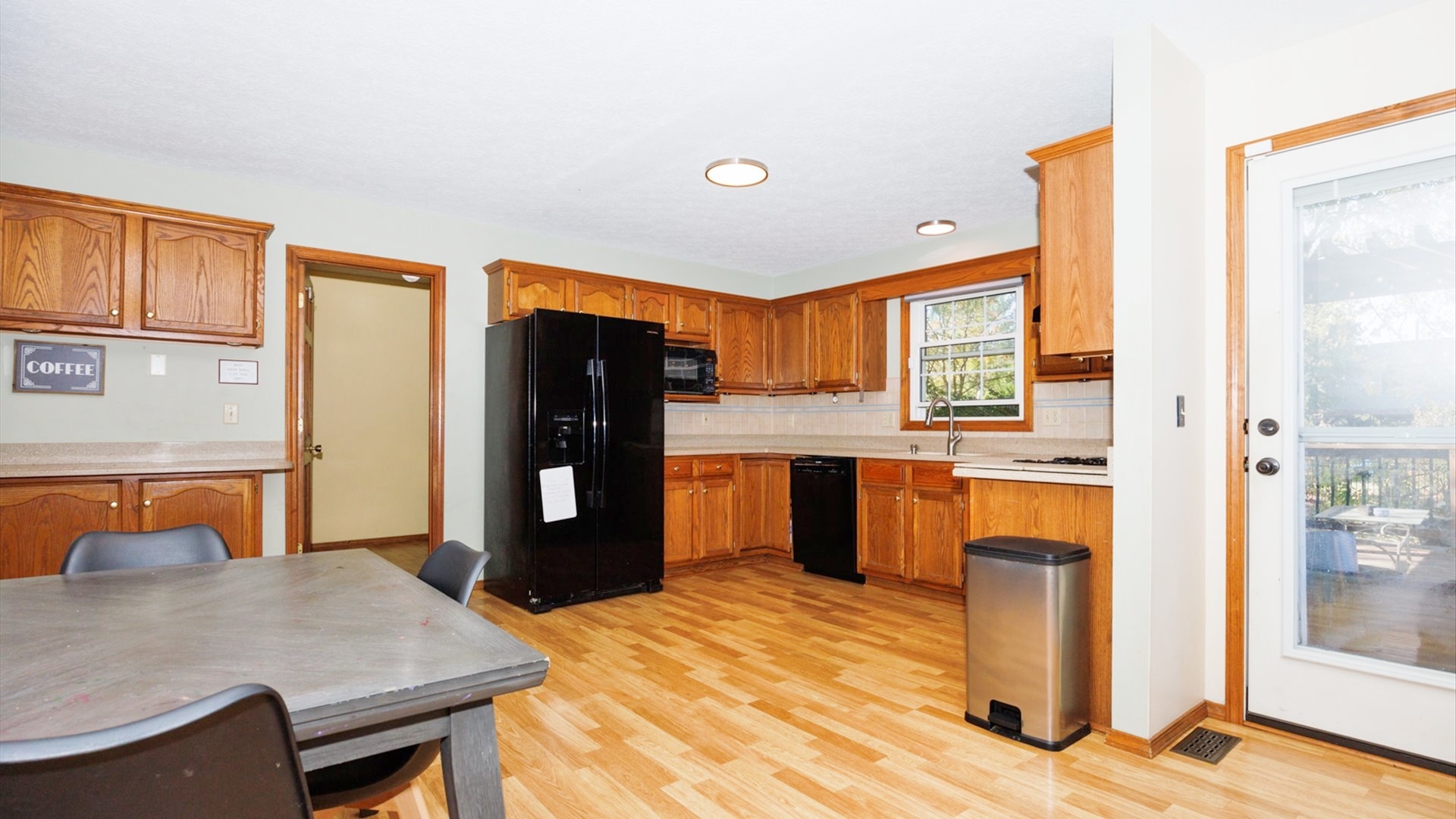 1206 Chatham Lane, Bloomington, IL 61704