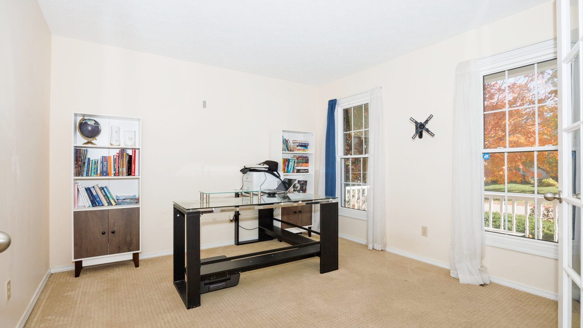 1206 Chatham Lane, Bloomington, IL 61704