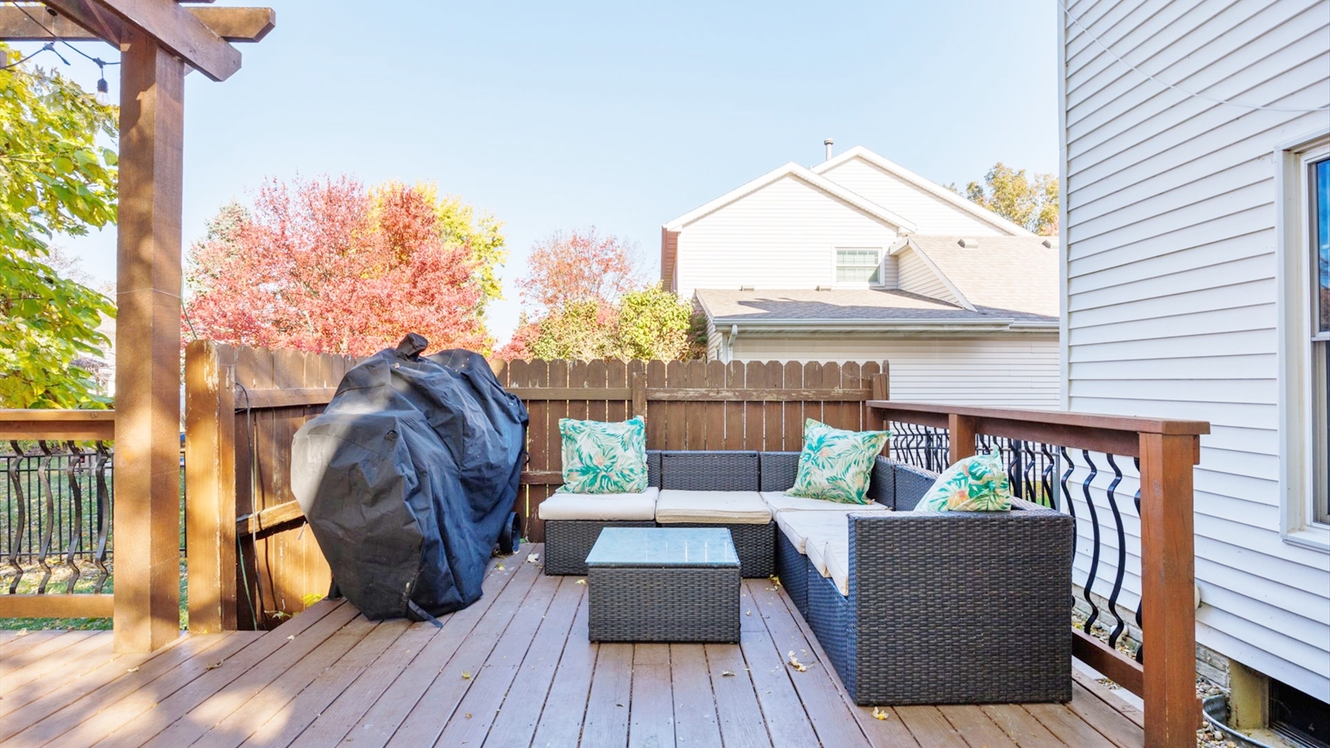 1206 Chatham Lane, Bloomington, IL 61704