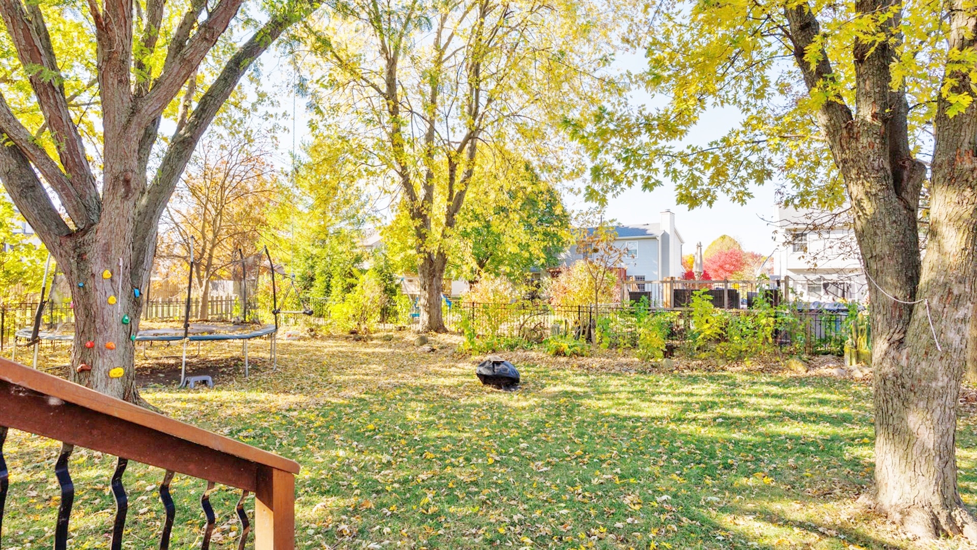 1206 Chatham Lane, Bloomington, IL 61704