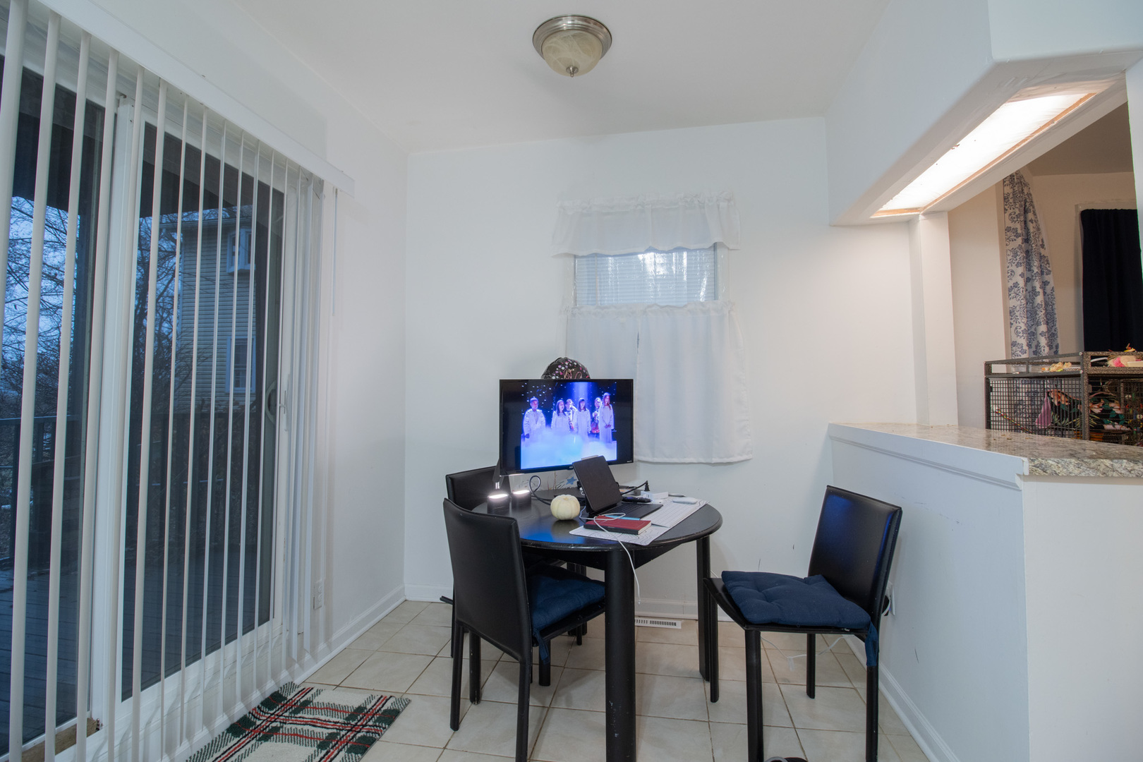 40523 N IL Route 83, Antioch, IL 60002