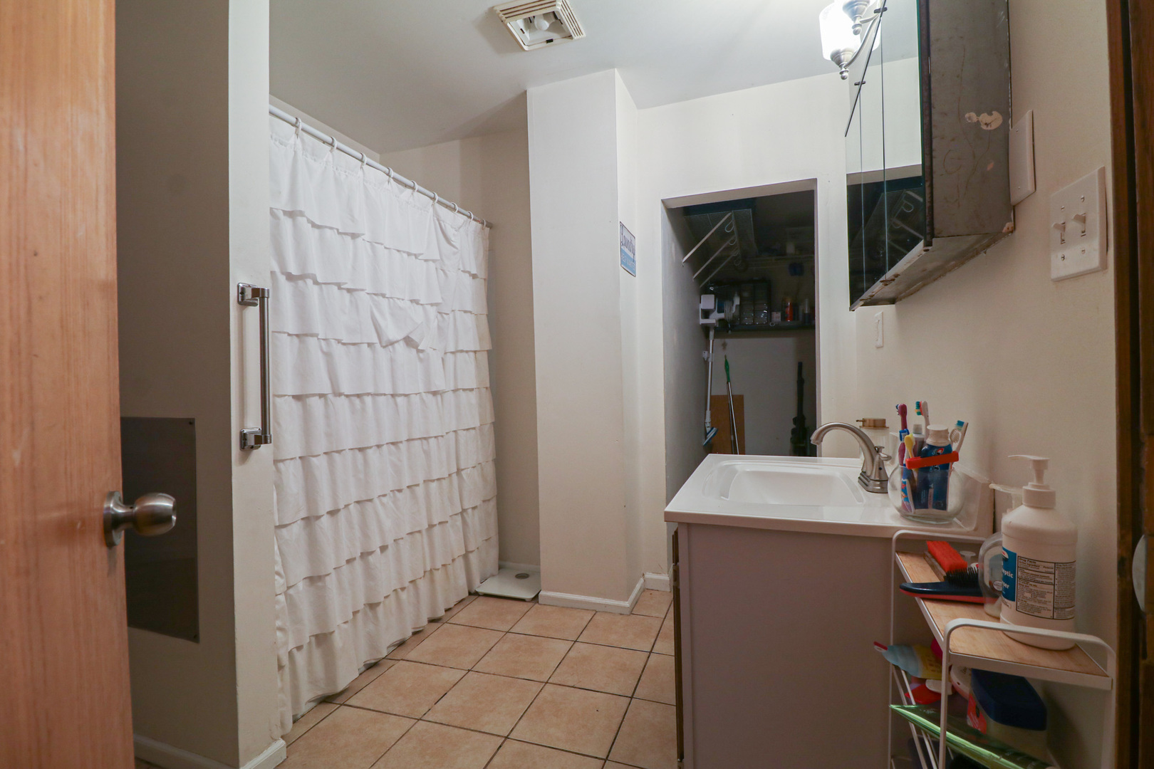 40523 N IL Route 83, Antioch, IL 60002