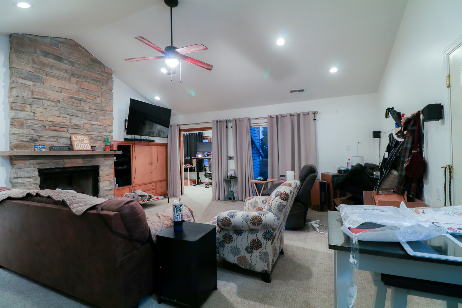 40523 N IL Route 83, Antioch, IL 60002