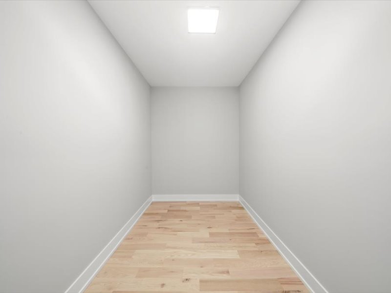 7137 S 87th Avenue, Justice, IL 60458