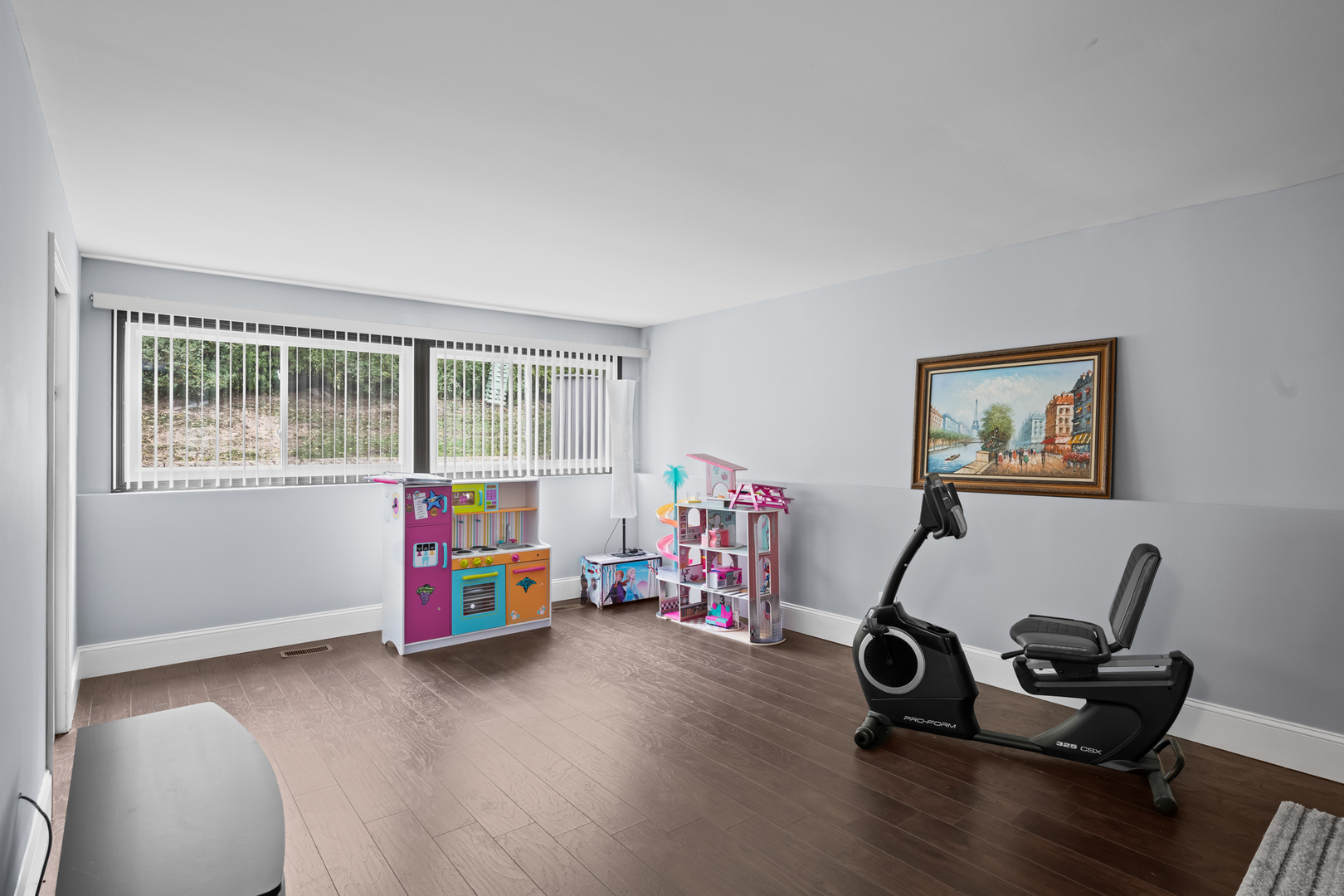 2157 Pepperwood Lane, Glendale Heights, IL 60139