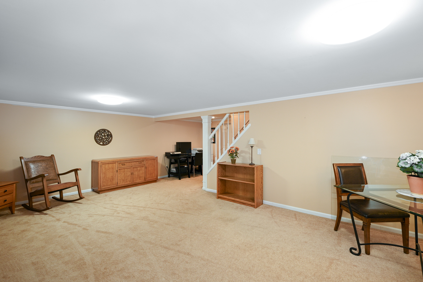 84 N Parkside Avenue, Glen Ellyn, IL 60137