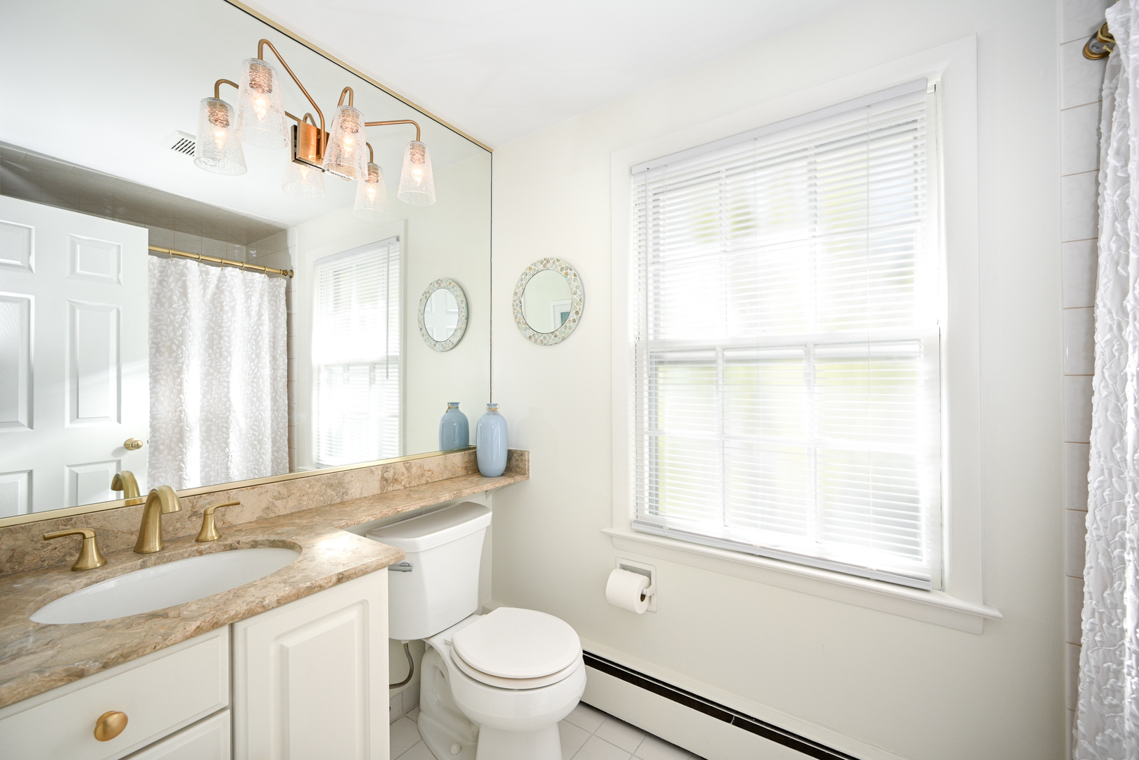 84 N Parkside Avenue, Glen Ellyn, IL 60137