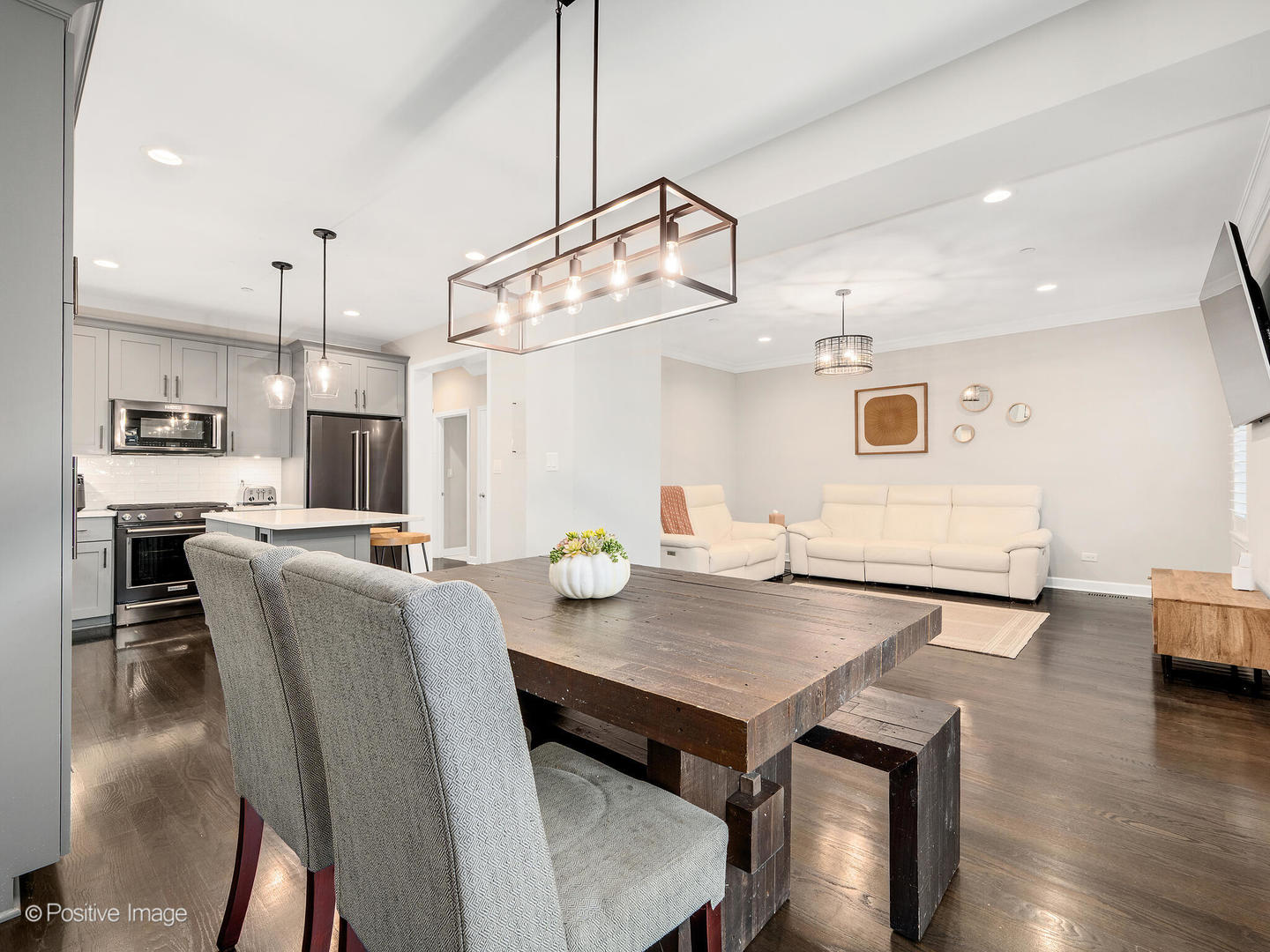 14277 Lacey Drive, Lemont, IL 60439