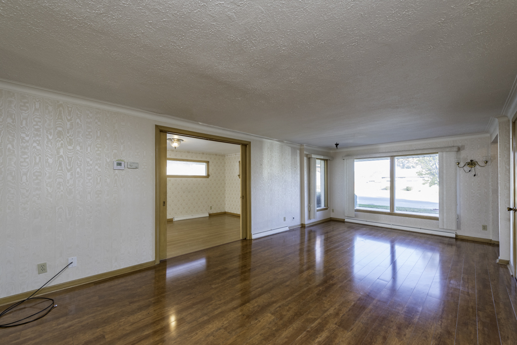 7916 22nd Avenue, Kenosha, WI 53143