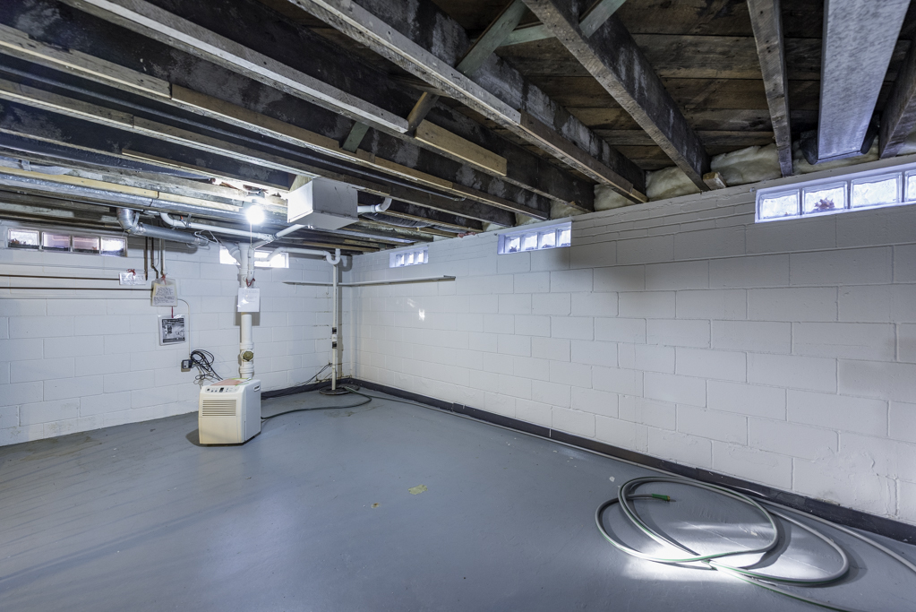 7916 22nd Avenue, Kenosha, WI 53143