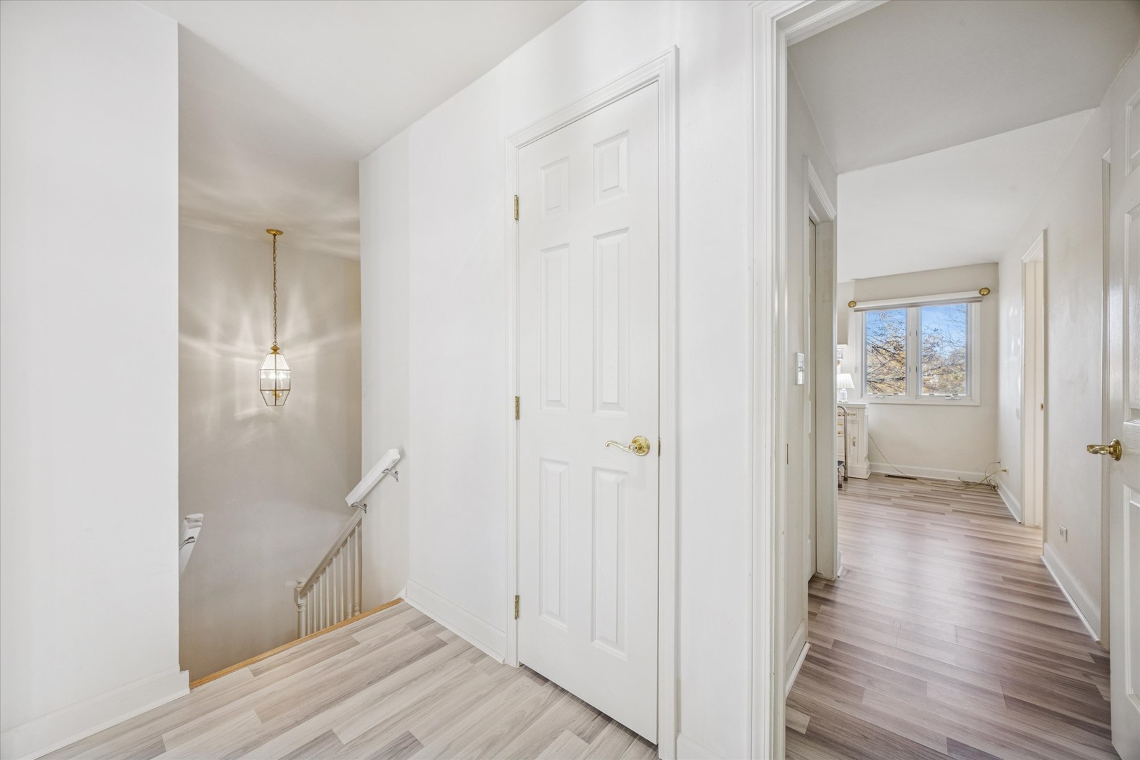 17 Mashie Court, Woodridge, IL 60517