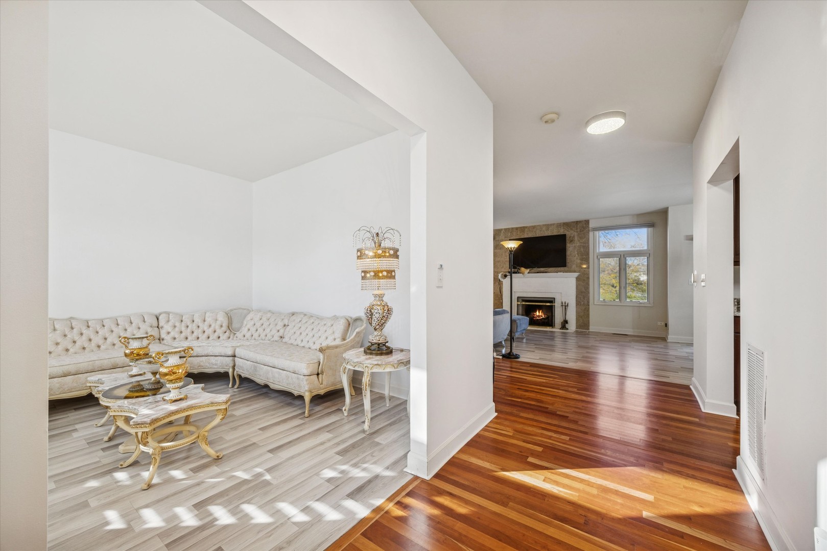 17 Mashie Court, Woodridge, IL 60517