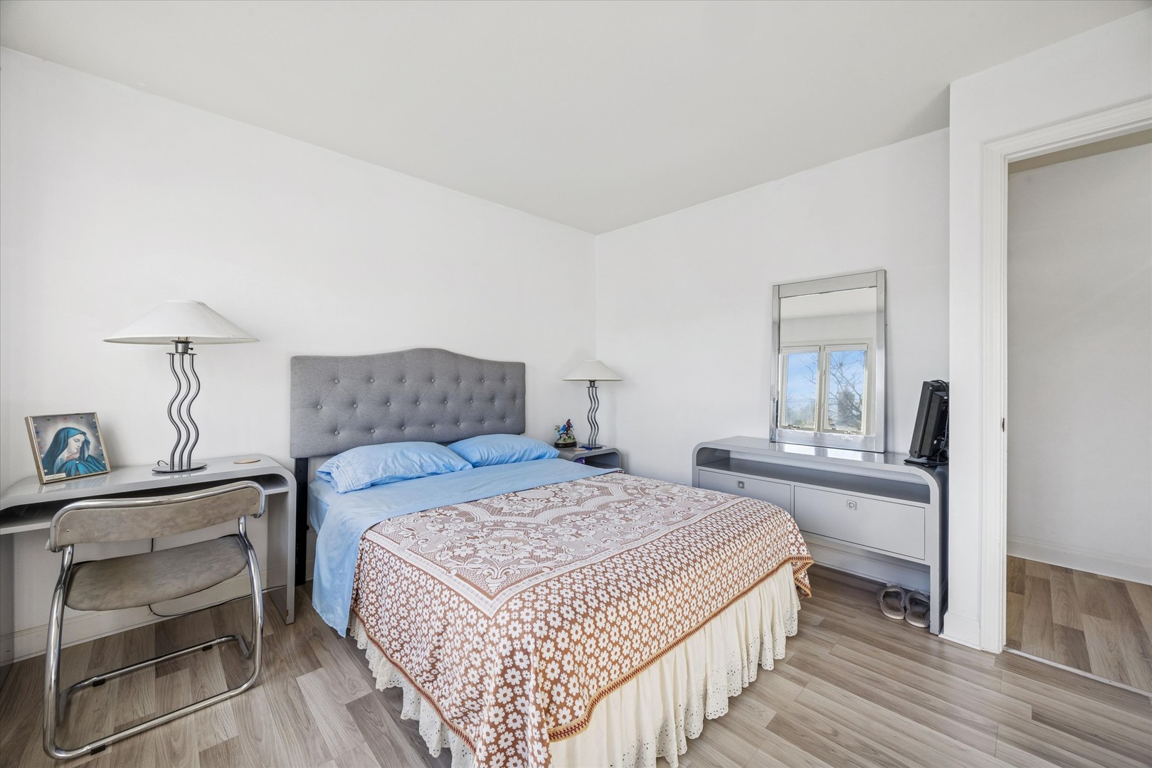 17 Mashie Court, Woodridge, IL 60517